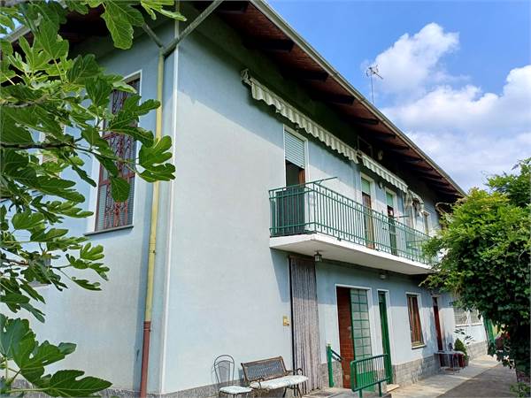 Semi Detached House for sale in Ciriè