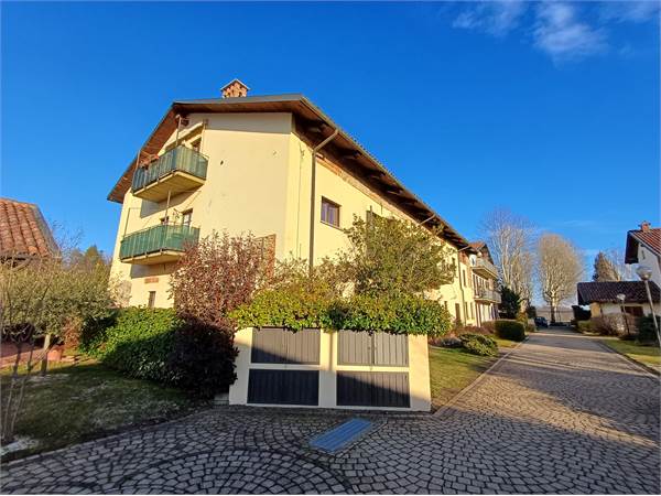 APPARTAMENTO IN CONTESTO SIGNORILE