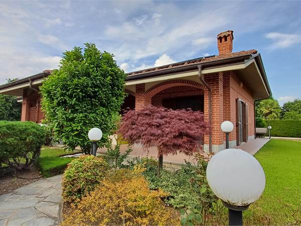 Villa for sale in Barbania