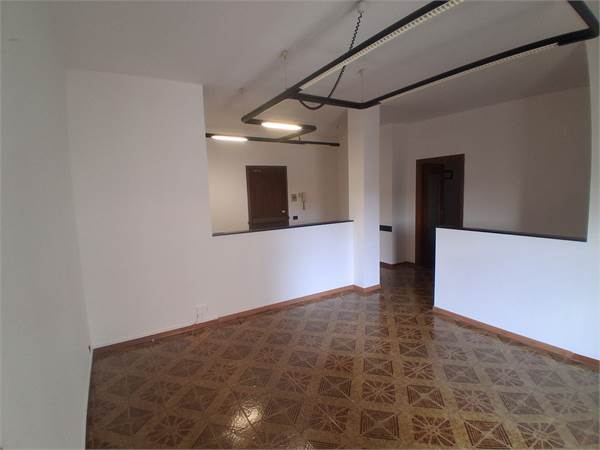 CIRIE'- Ufficio centralissimo