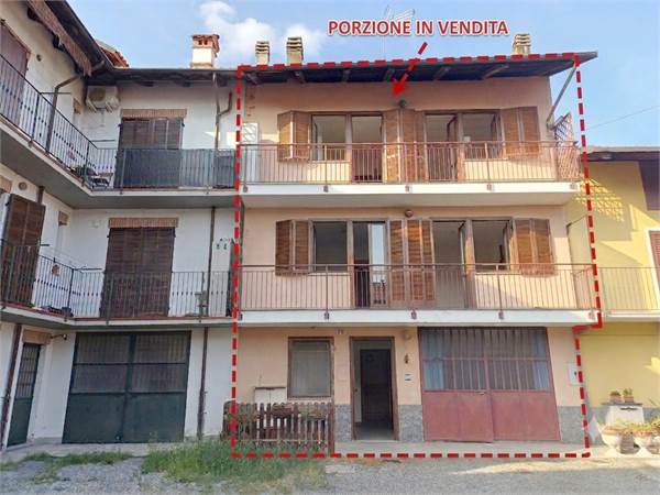 PORZIONE DI CASA SEMINDIPENDENTE